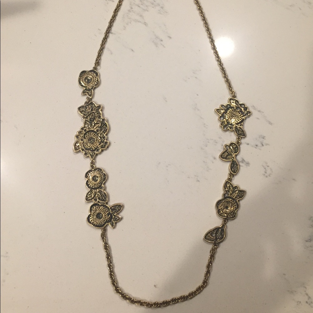 Long necklace